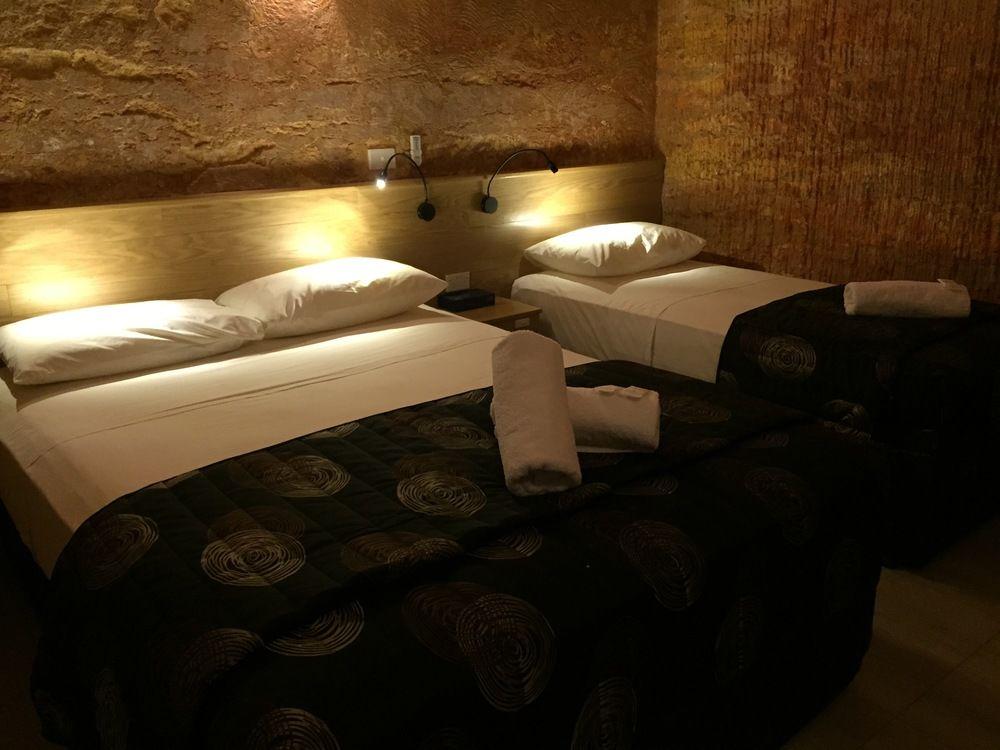 The Lookout Cave Underground Motel Coober Pedy Dış mekan fotoğraf