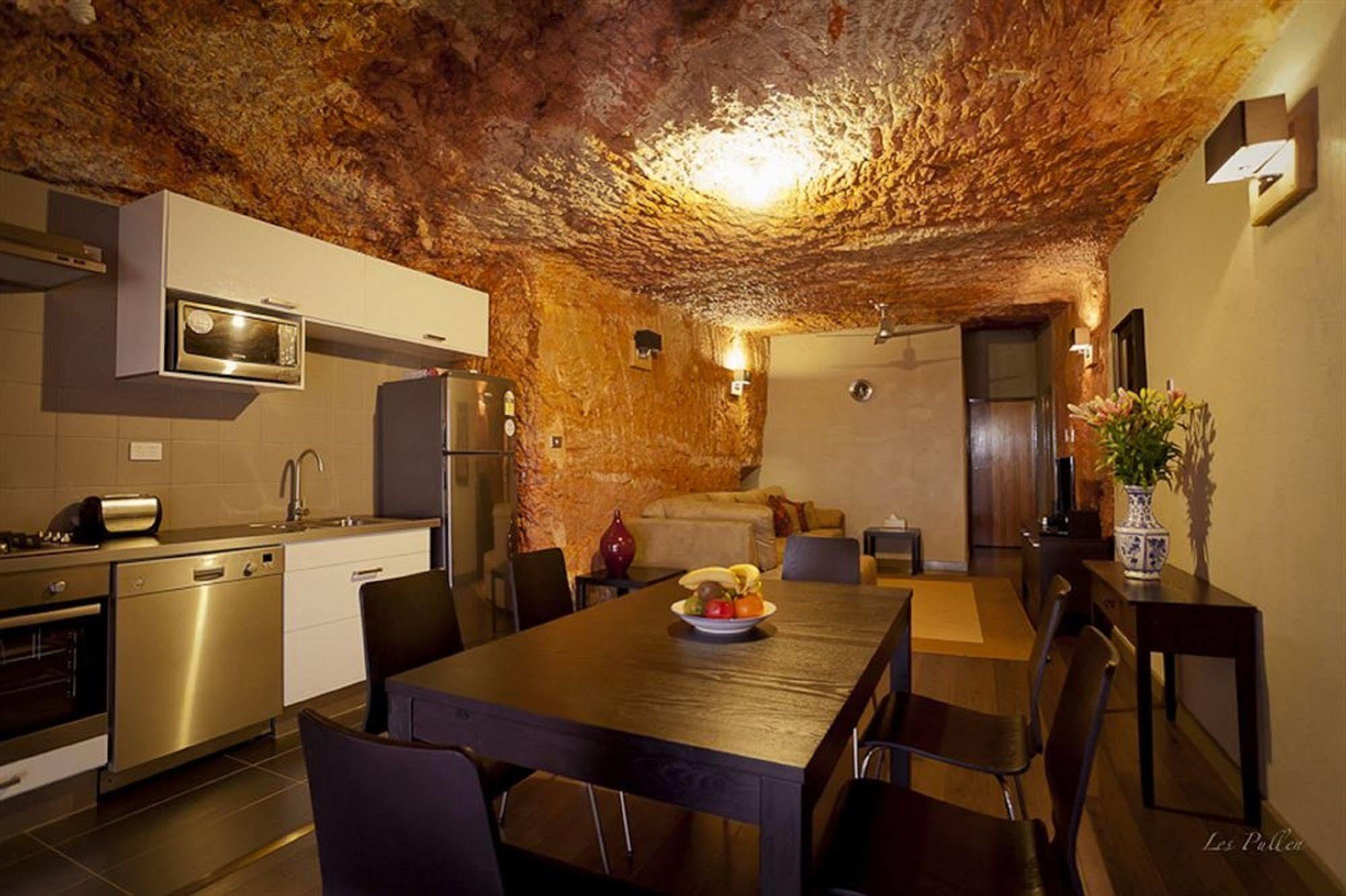The Lookout Cave Underground Motel Coober Pedy Dış mekan fotoğraf