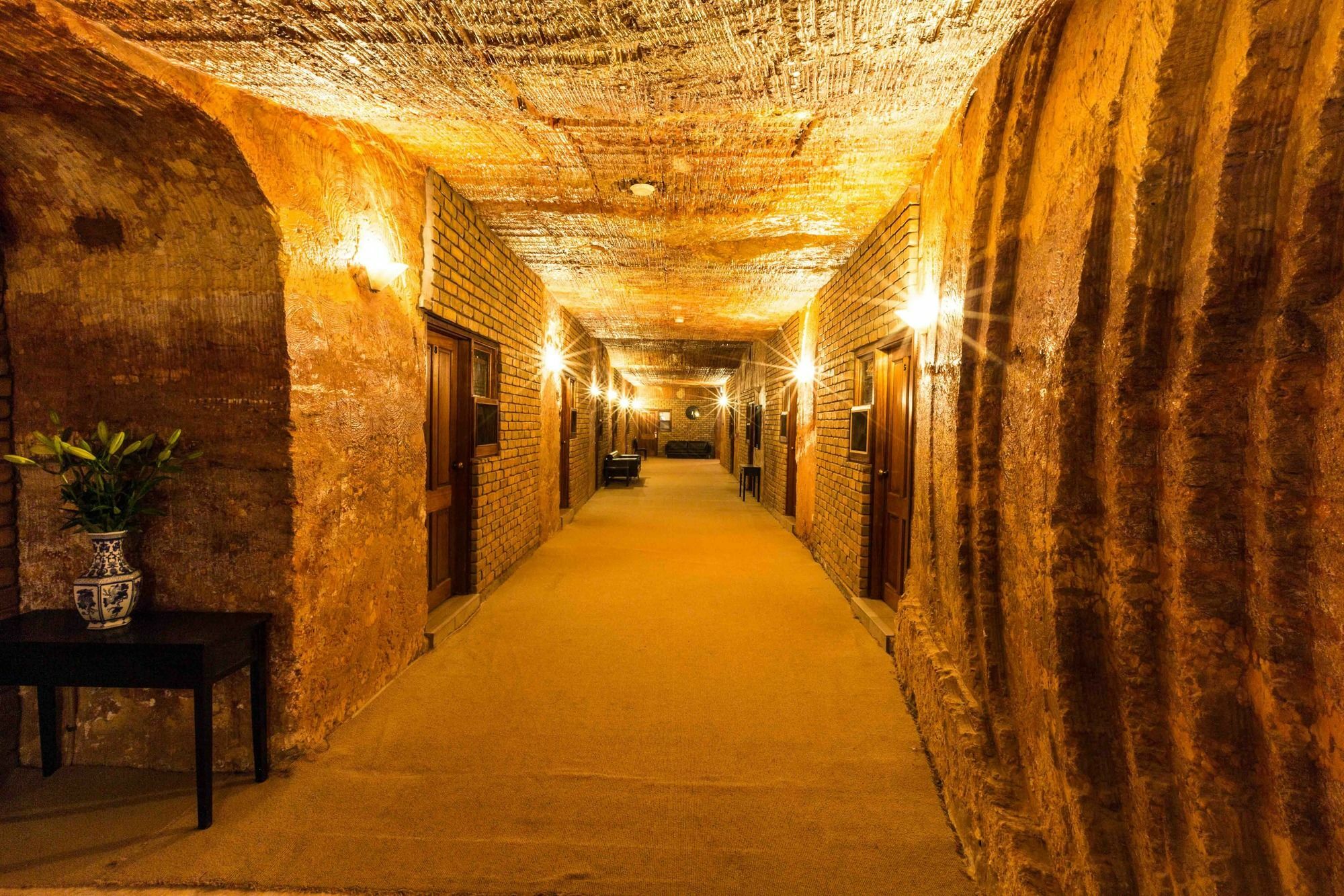 The Lookout Cave Underground Motel Coober Pedy Dış mekan fotoğraf